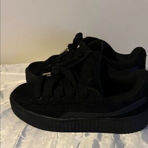 Rihanna  Puma Women's Black Sneakers